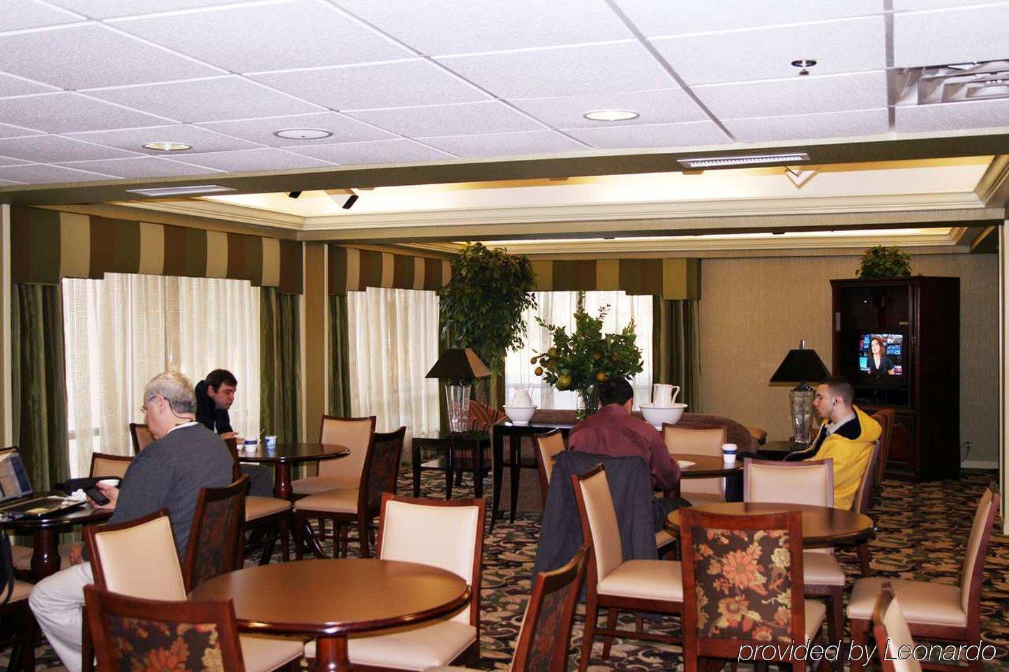 Dublin Inn And Suites Restoran gambar