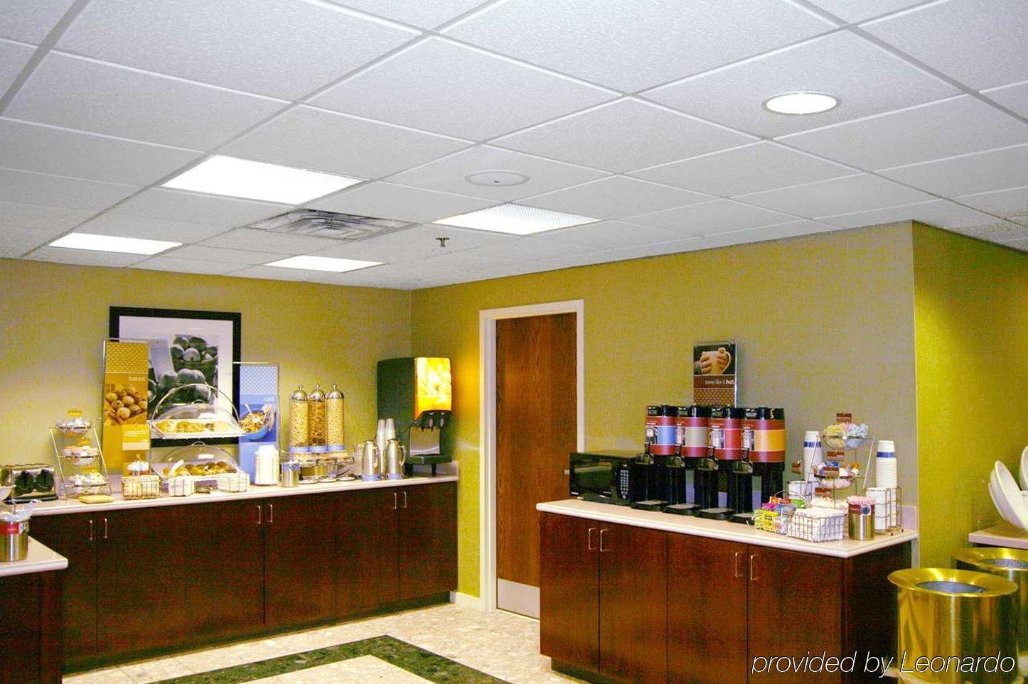 Dublin Inn And Suites Restoran gambar