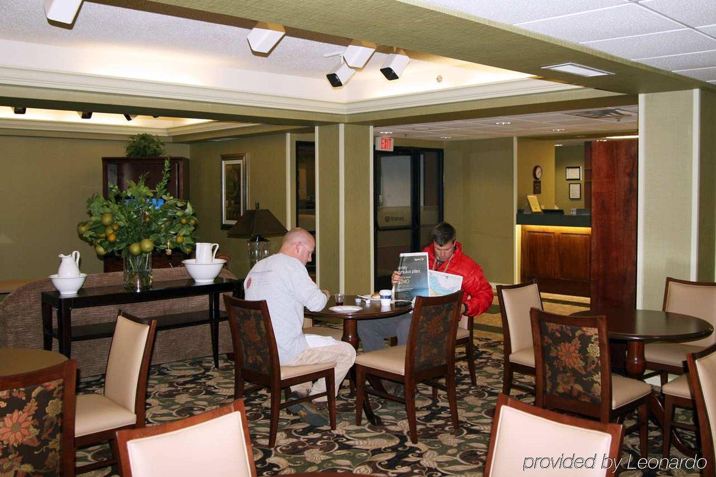 Dublin Inn And Suites Restoran gambar
